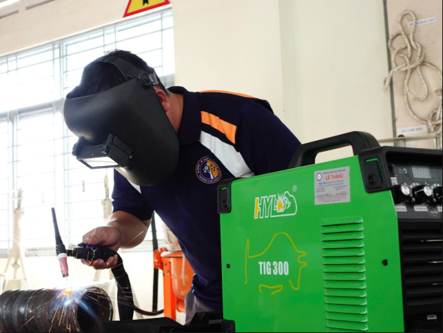 Ng&agrave;nh C&ocirc;ng Nghệ Kỹ Thuật Cơ Kh&iacute;