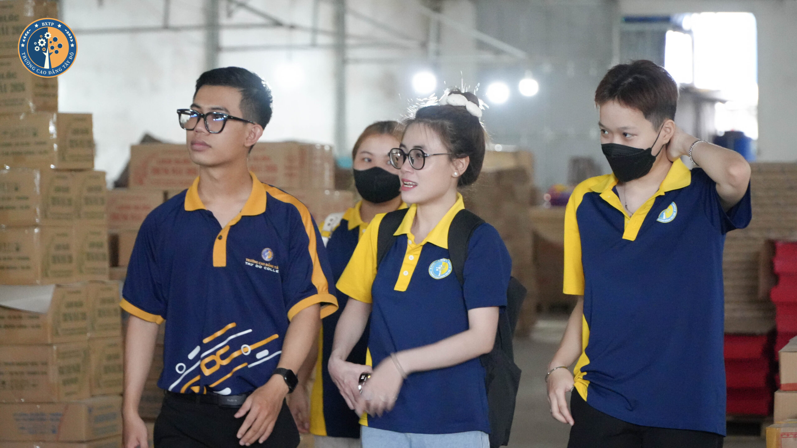 Sinh vi&ecirc;n Cao đẳng T&acirc;y Đ&ocirc; tham quan doanh nghiệp:  KHI L&Yacute; THUYẾT CHẠM ĐẾN THỰC TẾ