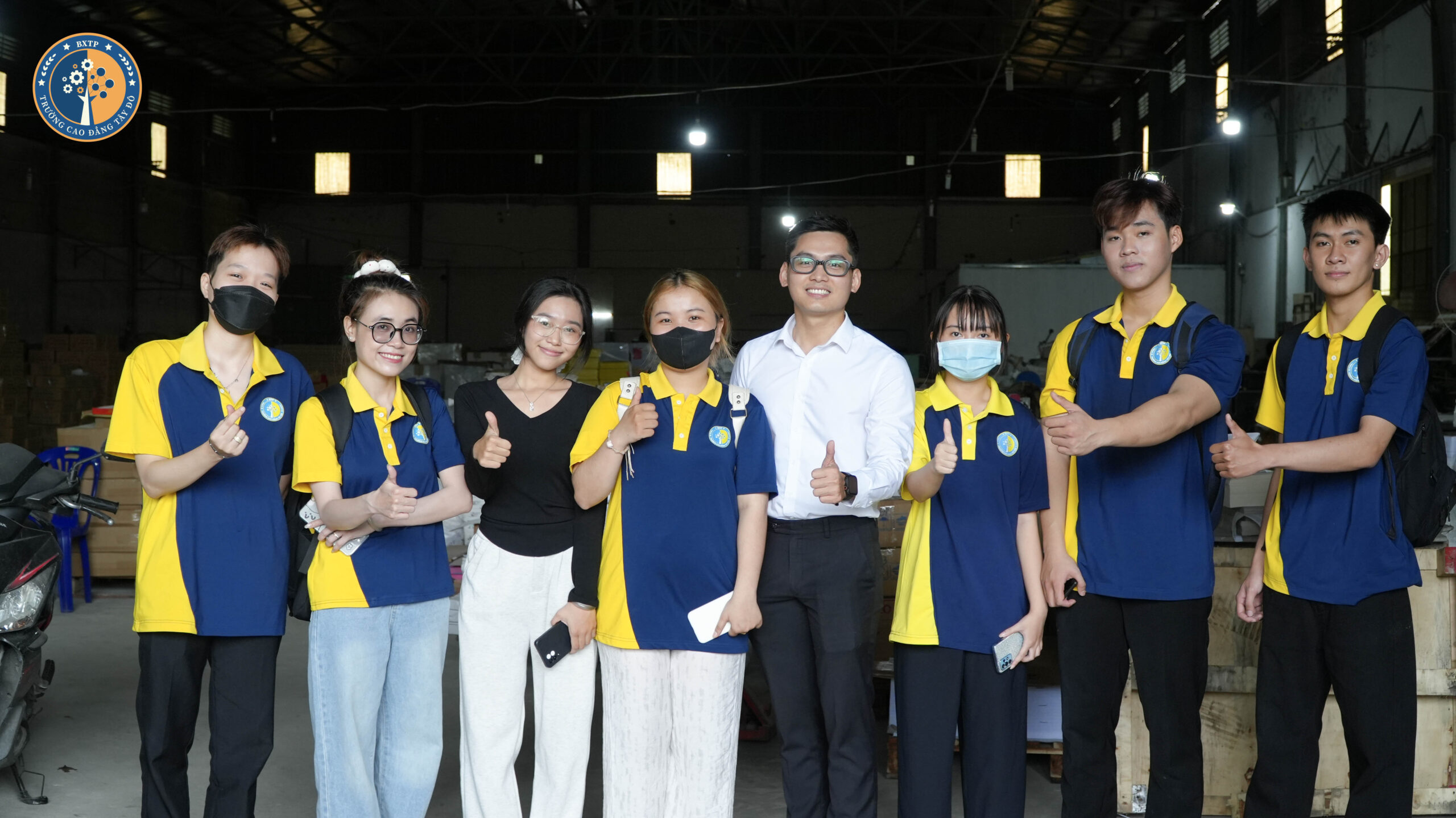 Sinh vi&ecirc;n Cao đẳng T&acirc;y Đ&ocirc; tham quan doanh nghiệp:  KHI L&Yacute; THUYẾT CHẠM ĐẾN THỰC TẾ