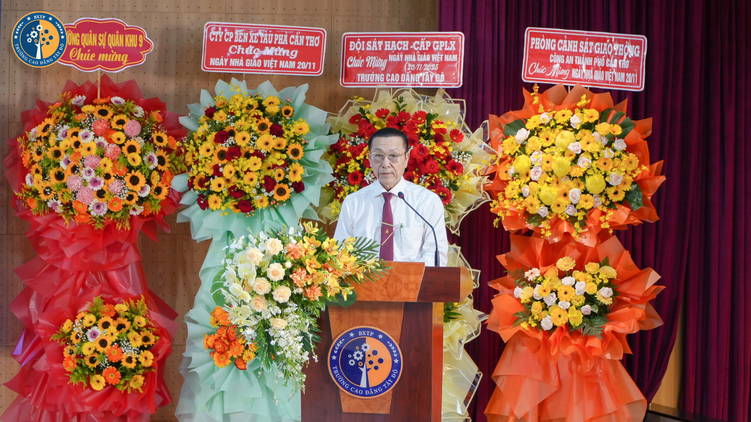 Lễ Tri ân Ngày Nhà Giáo Việt Nam 20/11: Khai phóng tri thức – Bứt phá tương lai