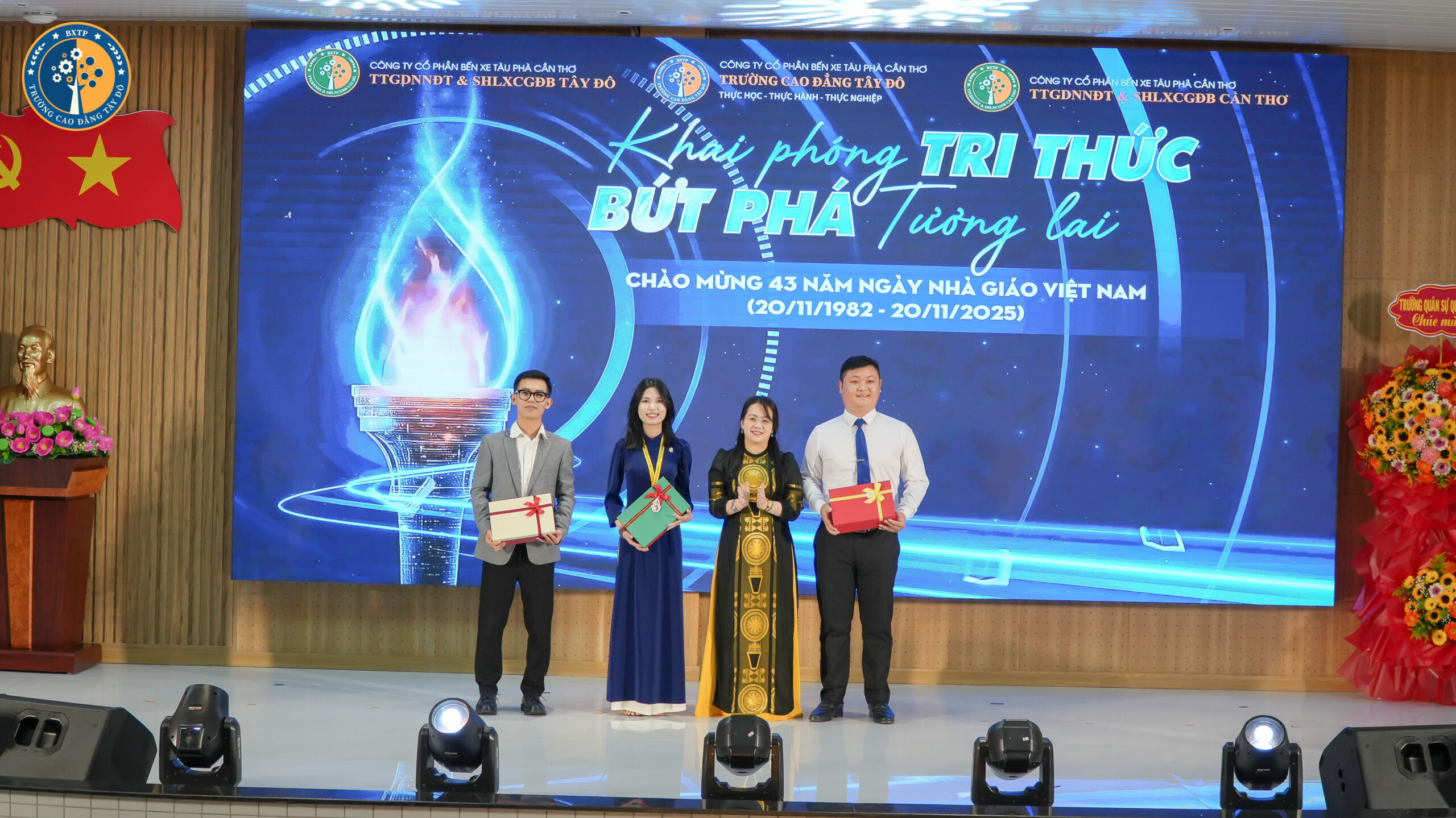 Lễ Tri ân Ngày Nhà Giáo Việt Nam 20/11: Khai phóng tri thức – Bứt phá tương lai