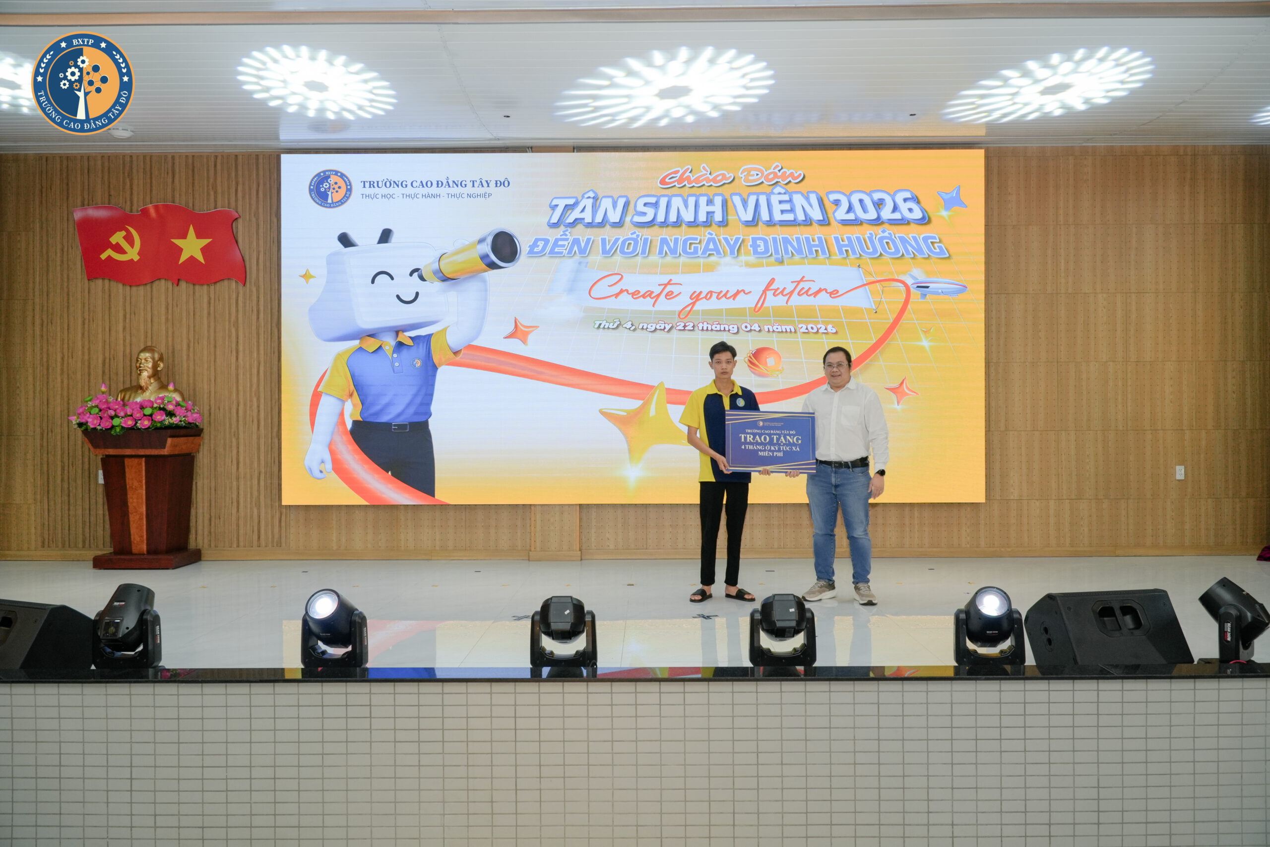 LỄ ĐỊNH HƯỚNG T&Acirc;N SINH VI&Ecirc;N 2026 – CREATE YOUR FUTURE