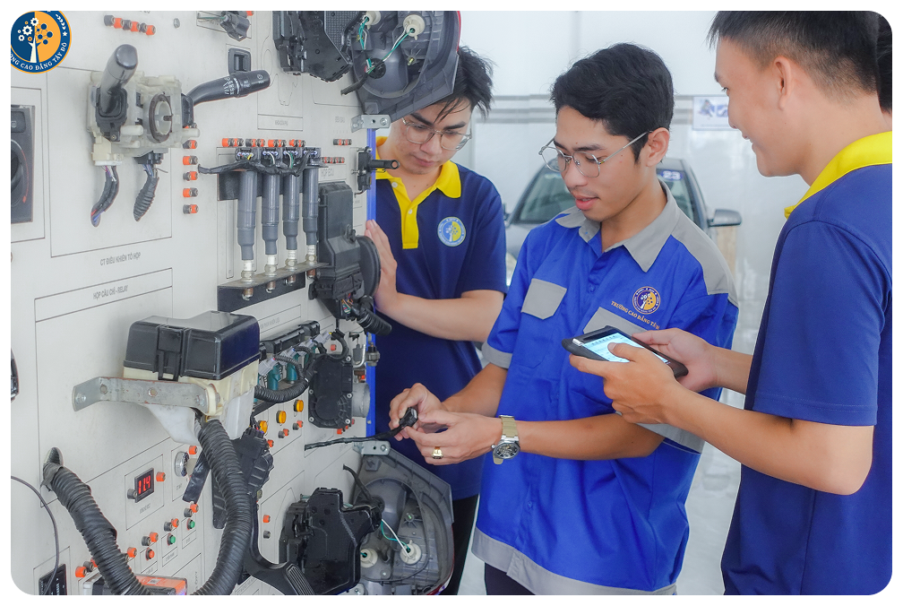 Trường Cao Đẳng T&acirc;y Đ&ocirc; – Tay Do College (TDC) – Trang chủ mới