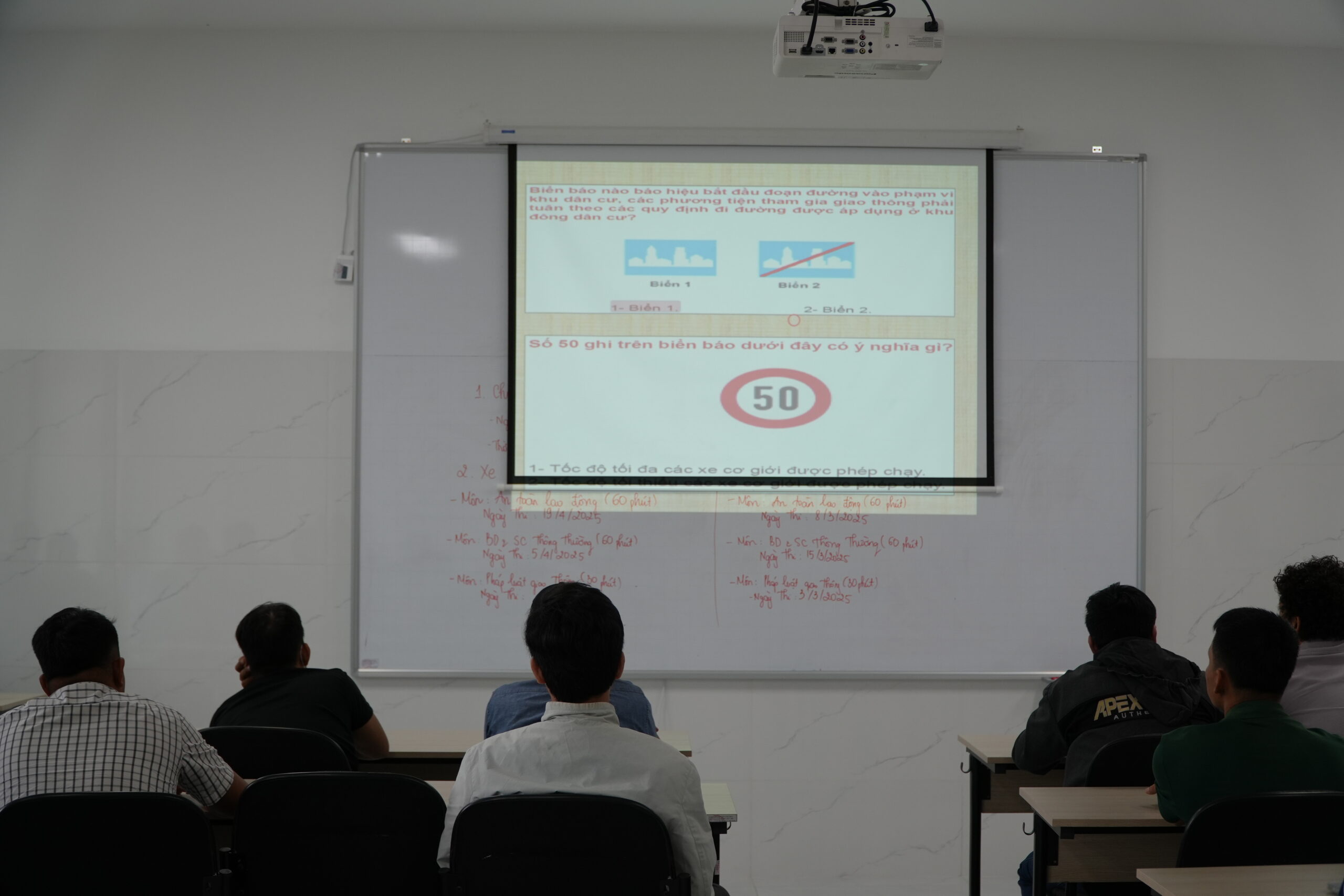 Ng&agrave;nh kinh doanh vận tải