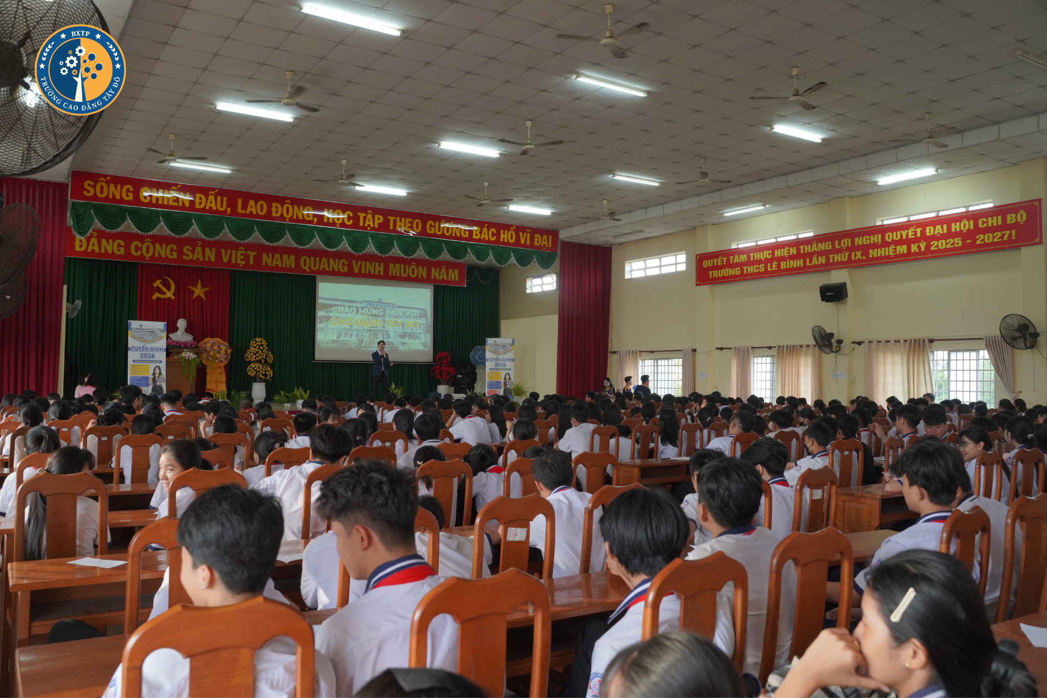 Học hệ Cao đẳng 9+ c&oacute; bằng cấp 3 như Gi&aacute;o dục thường xuy&ecirc;n kh&ocirc;ng? Giải đ&aacute;p 2026 