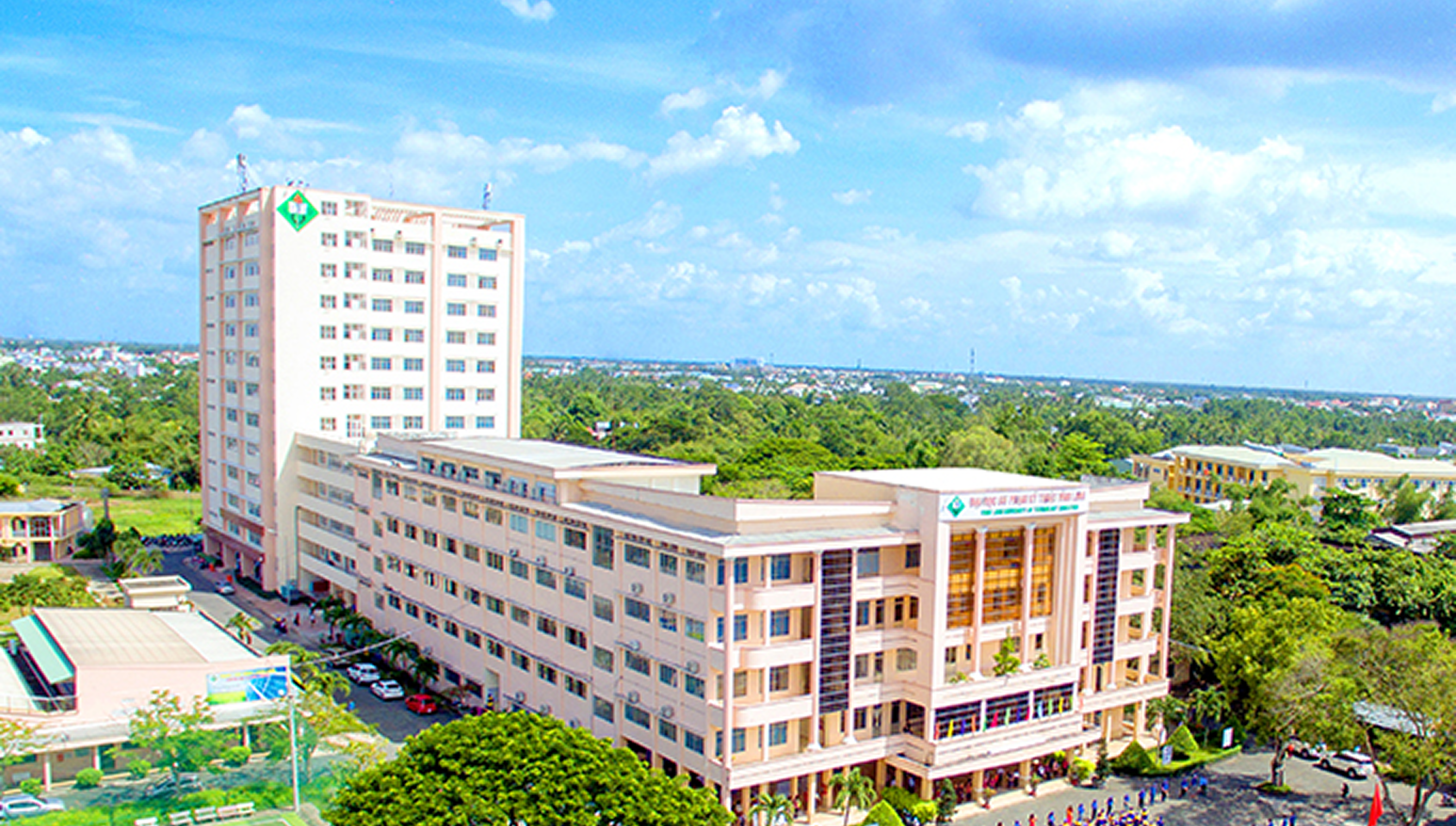 Đối t&aacute;c – Trường học