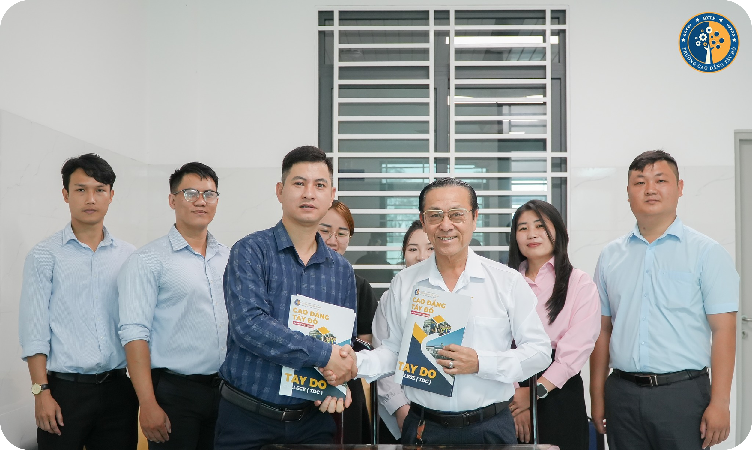 Đối t&aacute;c – Doanh nghiệp