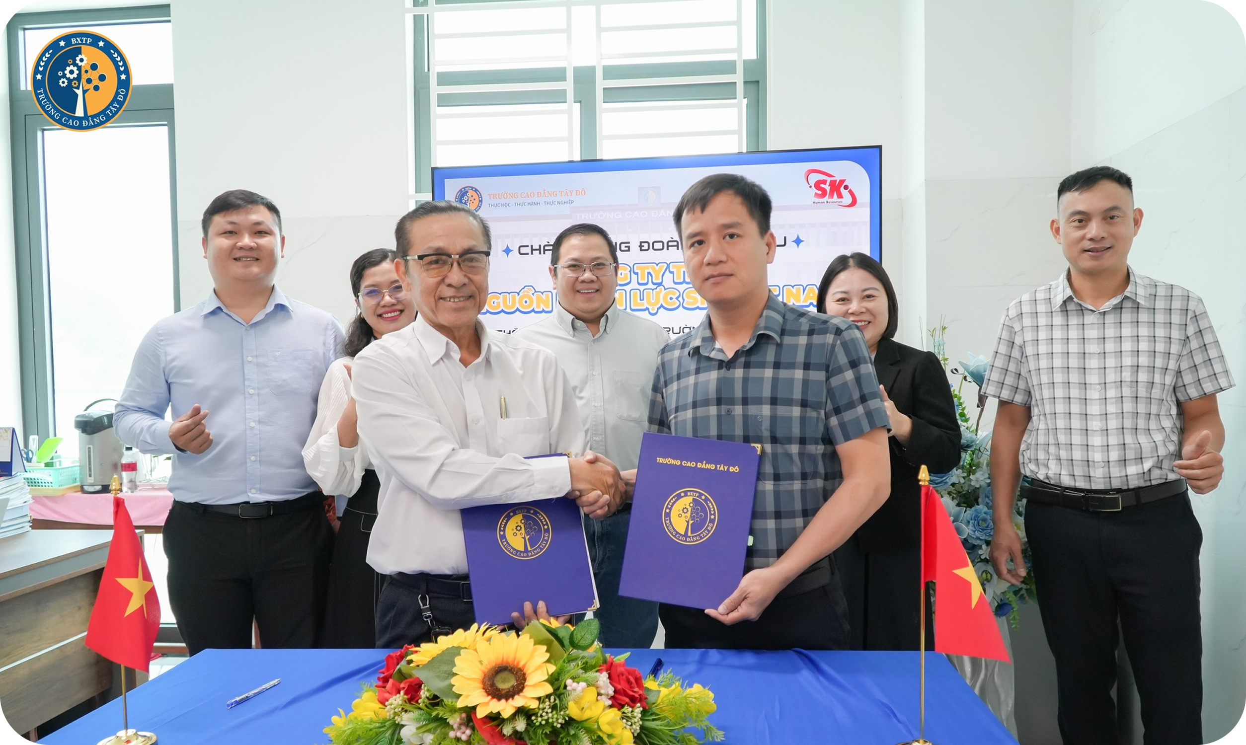 Đối t&aacute;c – Doanh nghiệp