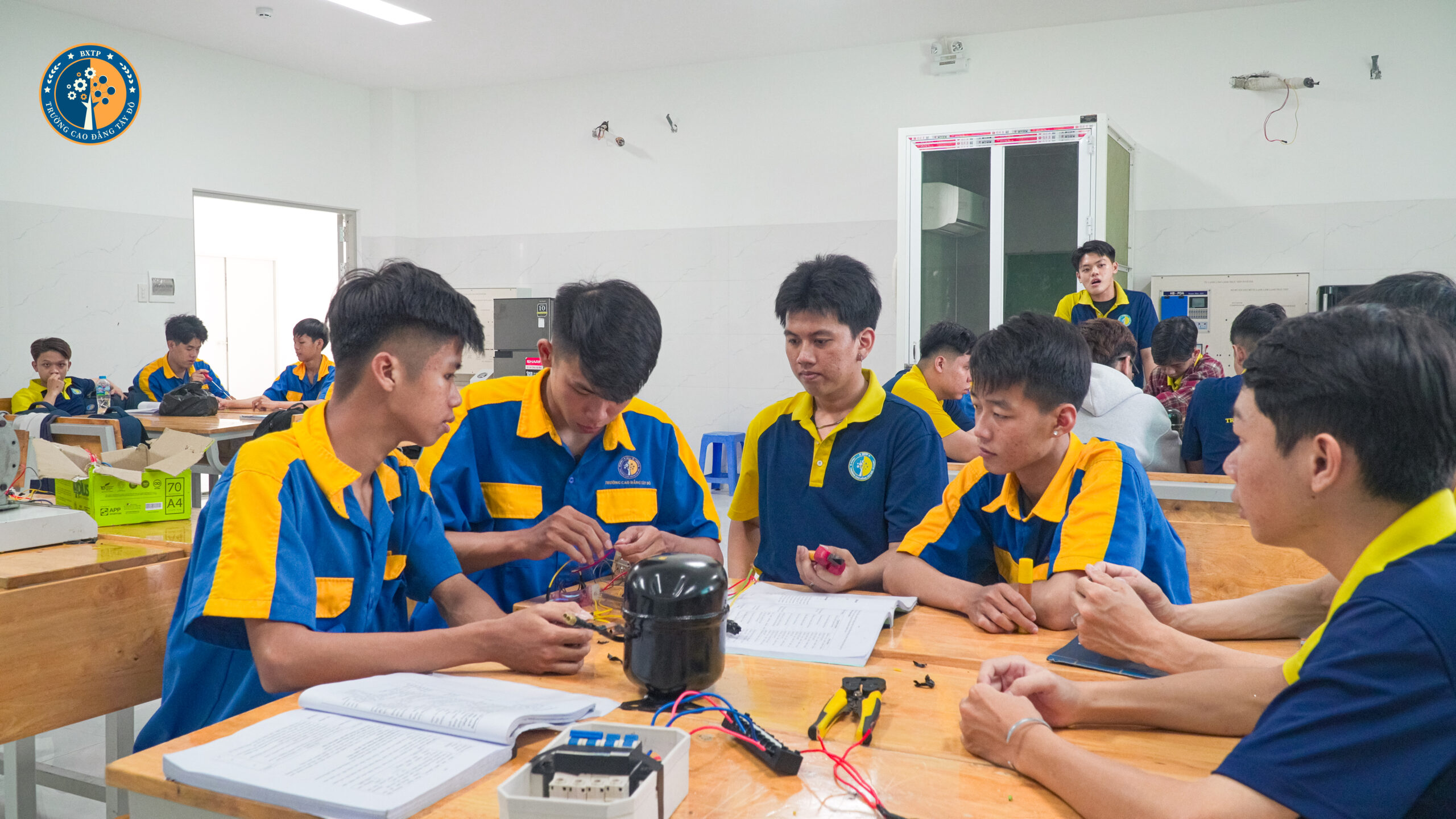 Chương Tr&igrave;nh Đ&agrave;o Tạo Kỹ Thuật M&aacute;y Lạnh V&agrave; Điều H&ograve;a Kh&ocirc;ng Kh&iacute; Tại Cần Thơ: Học Đi Đ&ocirc;i Với Cơ Hội Việc L&agrave;m 2026