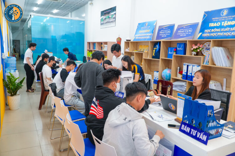 Cao Đẳng Còn Tuyển Sinh Tại Cần Thơ 2026: Đăng Ký Xét Tuyển Ngay Tại Cao Đẳng Tây Đô