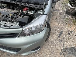 View Auto part Grille Toyota Yaris 2011