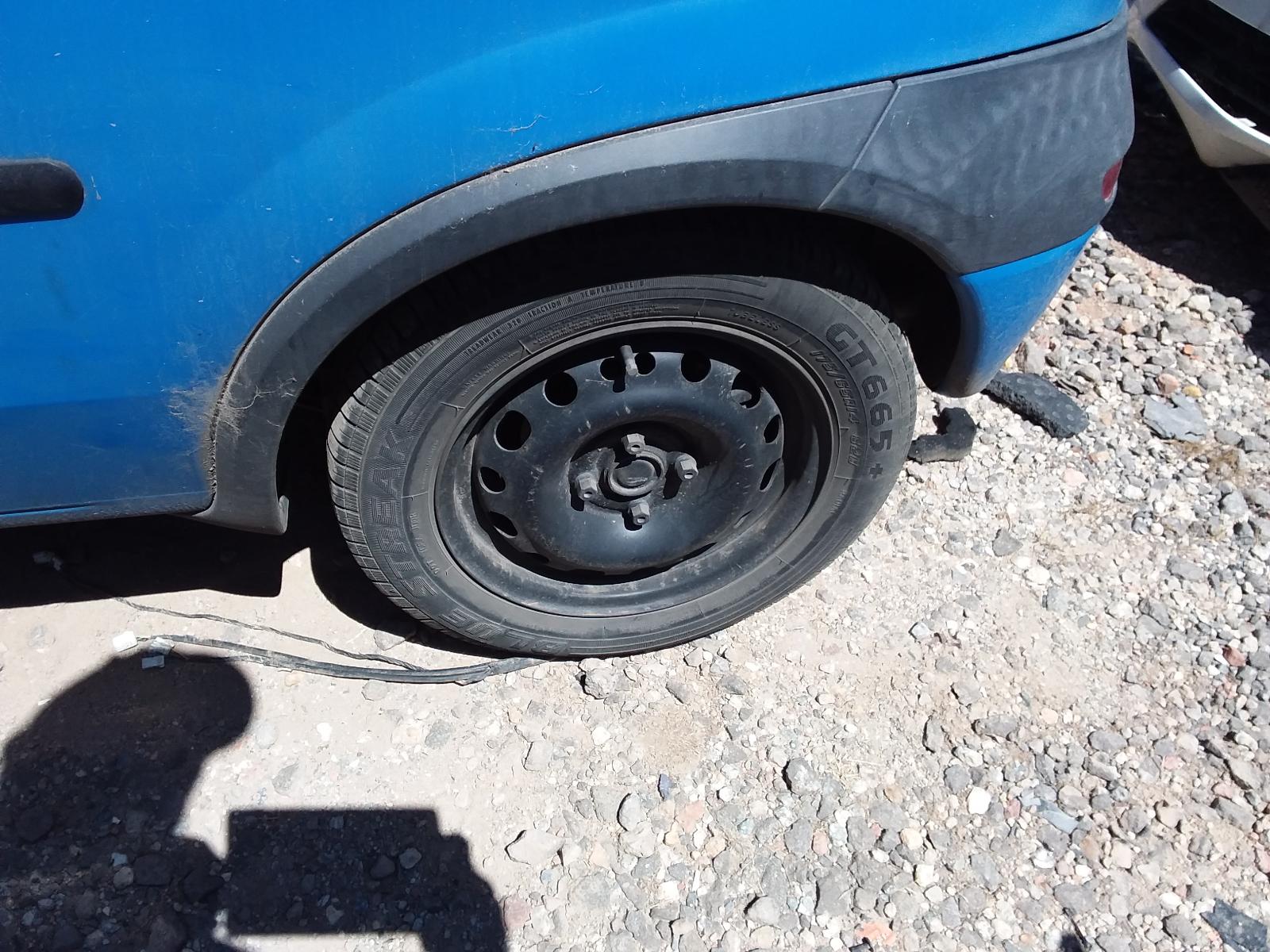 View Auto part Trans/Gearbox Holden Barina 2002
