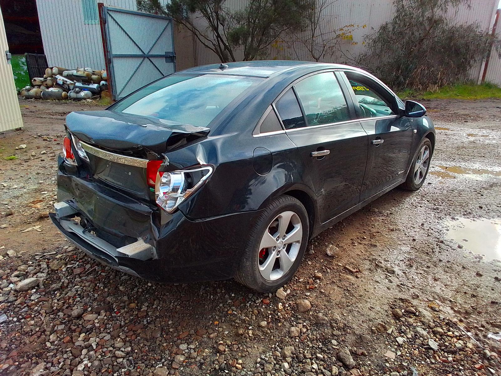 Overflow Bottle Cruze Holden 2010