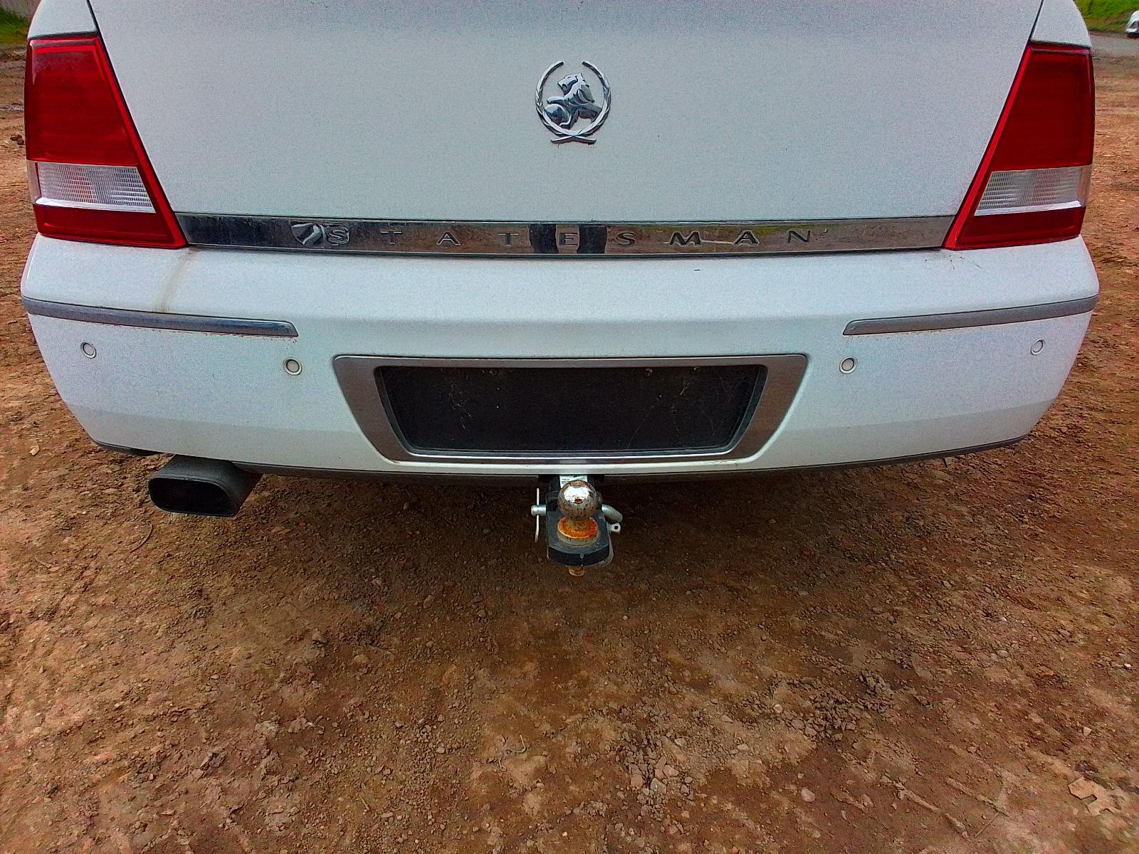 View Auto part Left Front Strut Holden Statesman/caprice 2004