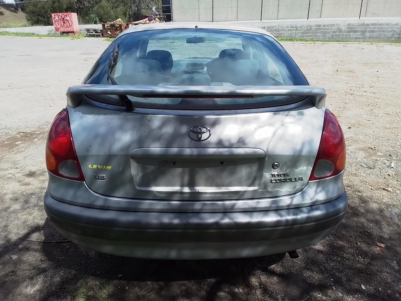 View Auto part Right Indicator/Fog/Side Toyota Corolla 1999