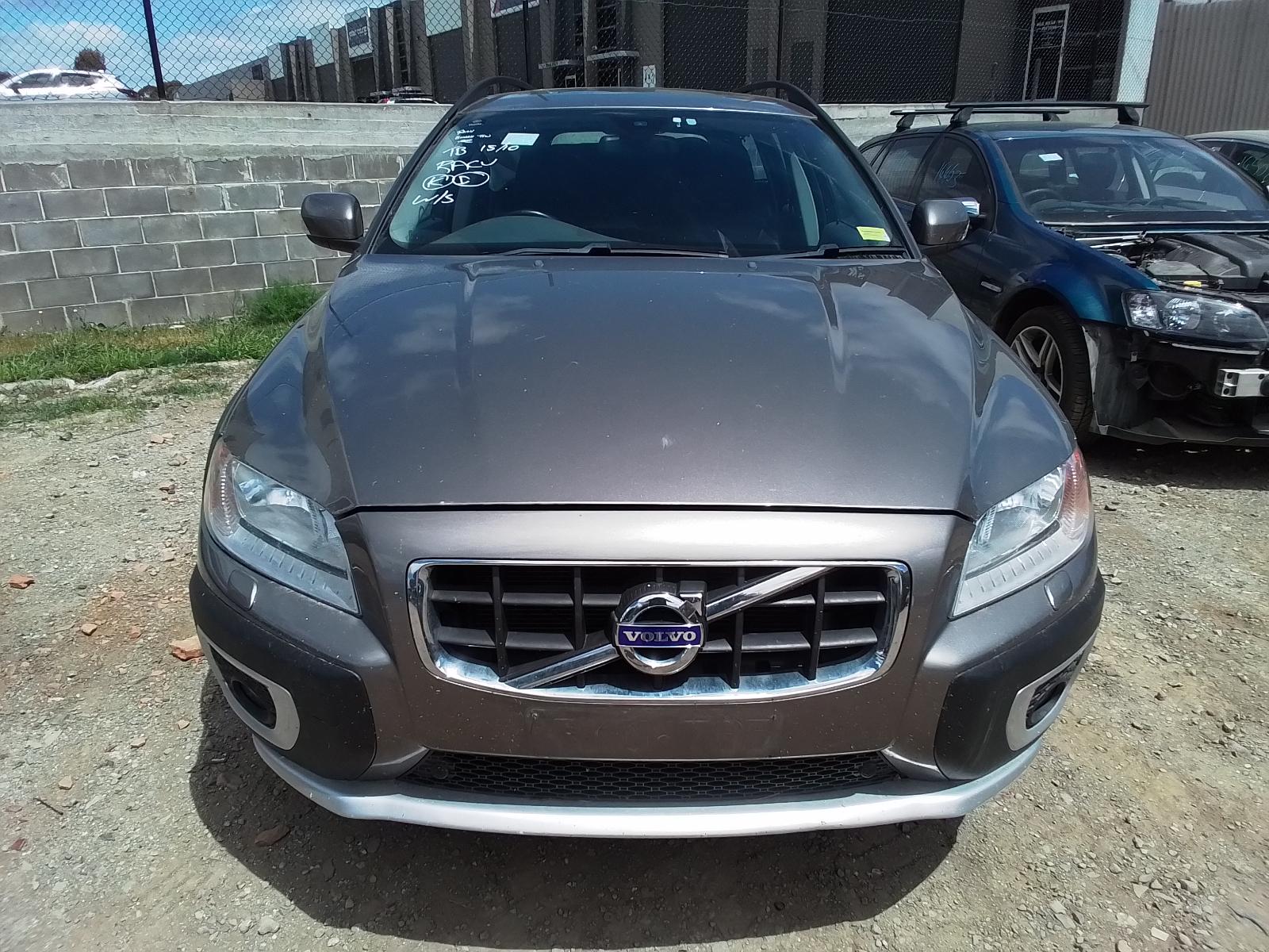 2010 Volvo Xc70 A/C Compressor View Auto part A/C Compressor Volvo Xc70 2010