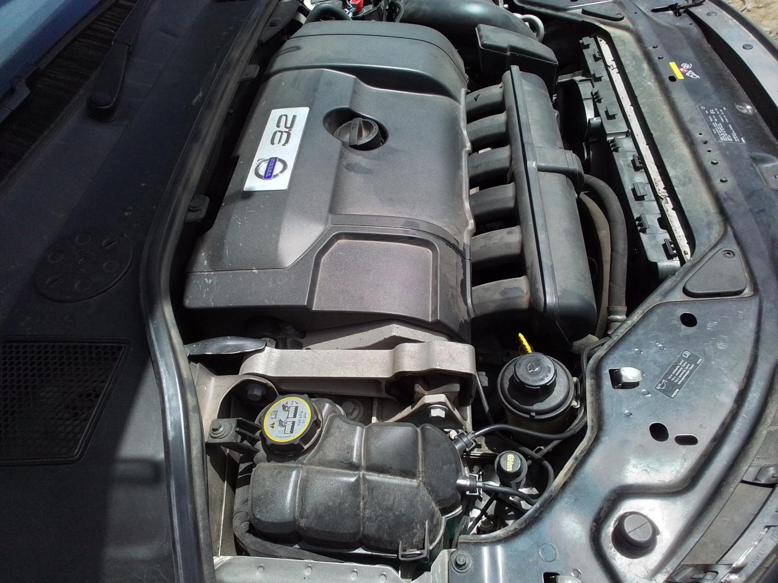 2010 Volvo Xc70 A/C Compressor View Auto part A/C Compressor Volvo Xc70 2010