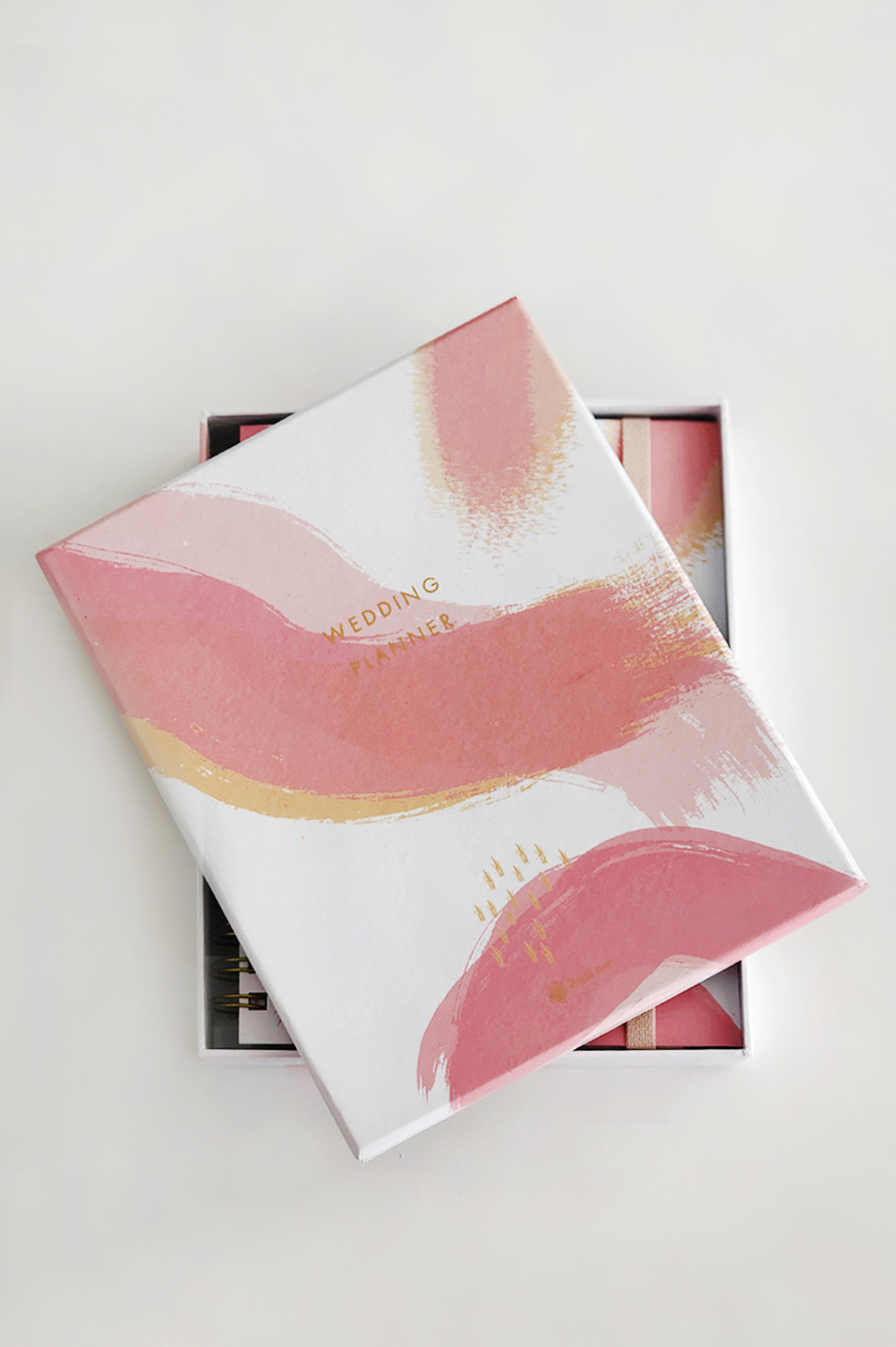 Sample Wedding Planner Pink Cover Chic Darling