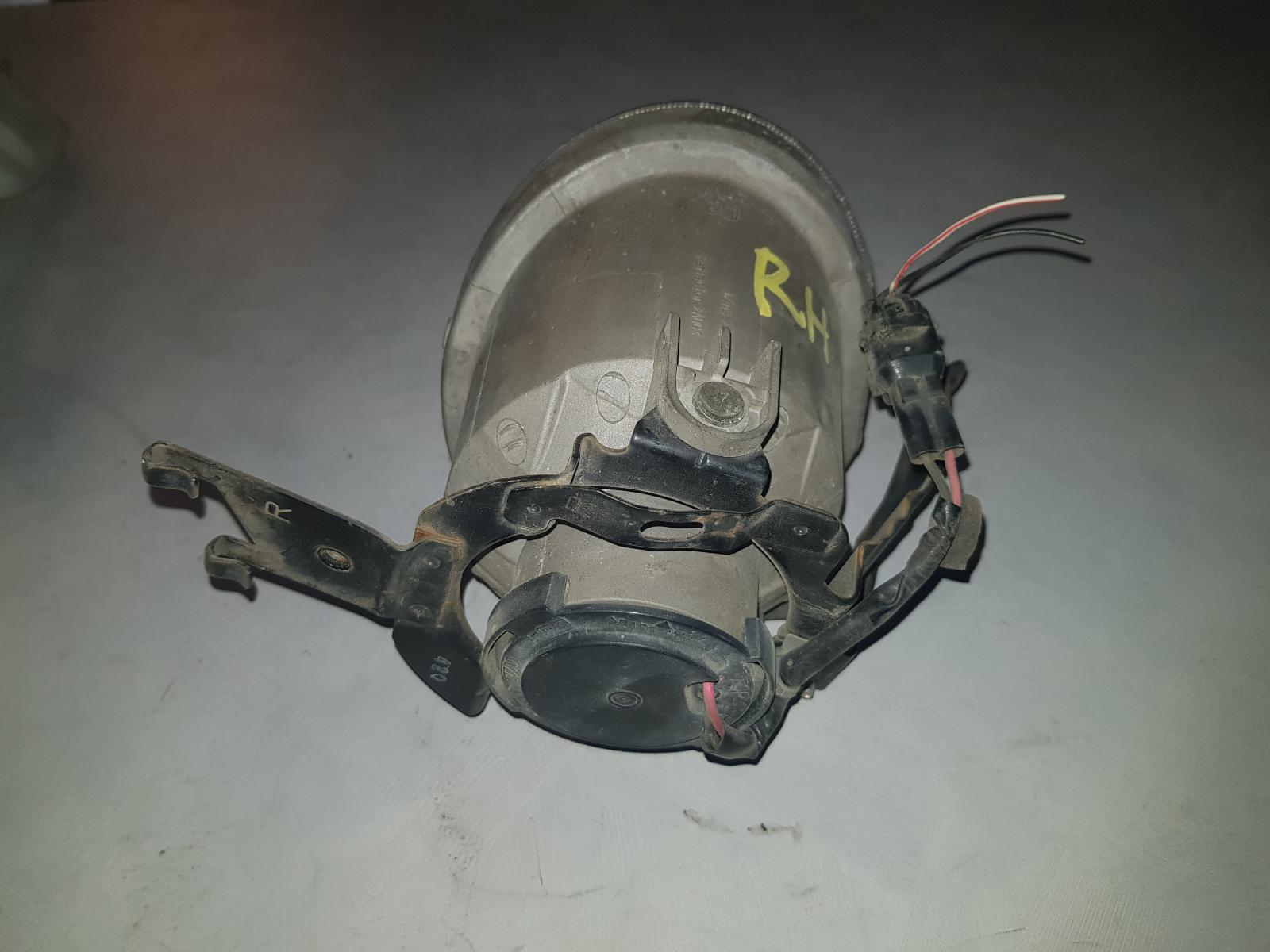 View Auto part Right Indicator/Fog/Side Subaru Forester 2004