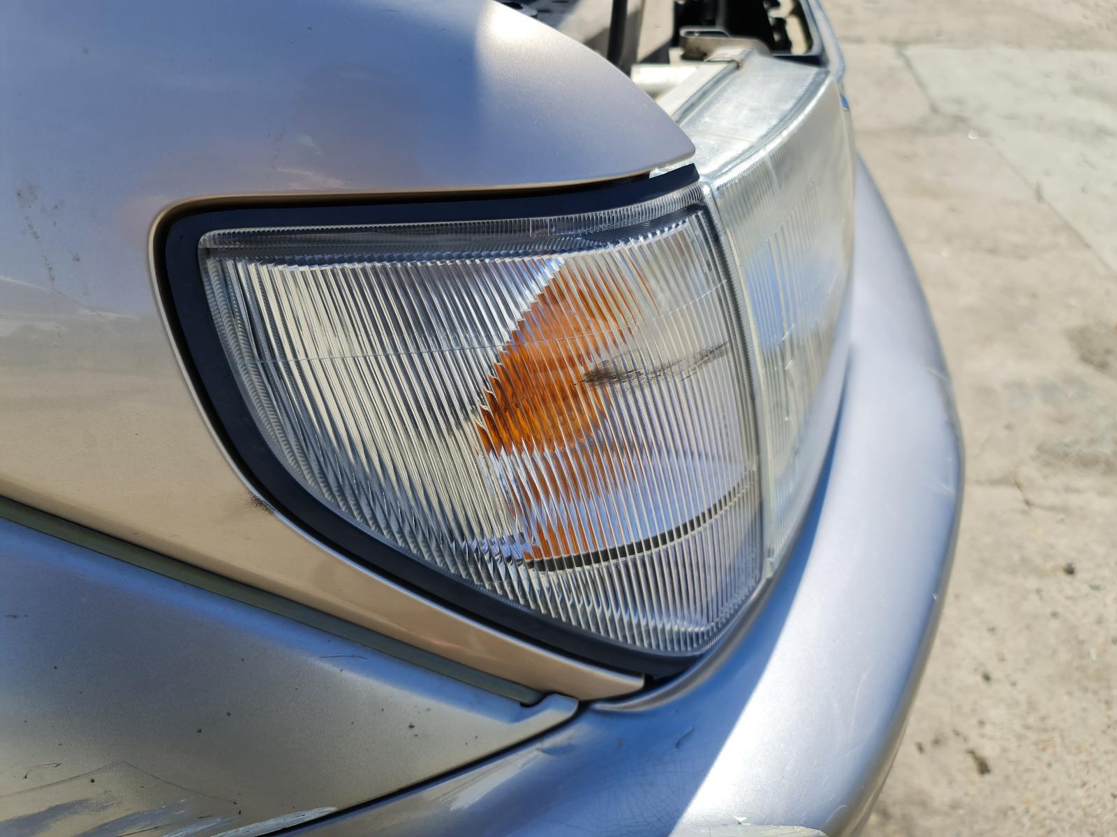 Right Indicator/Fog/Side Prado Toyota 1999