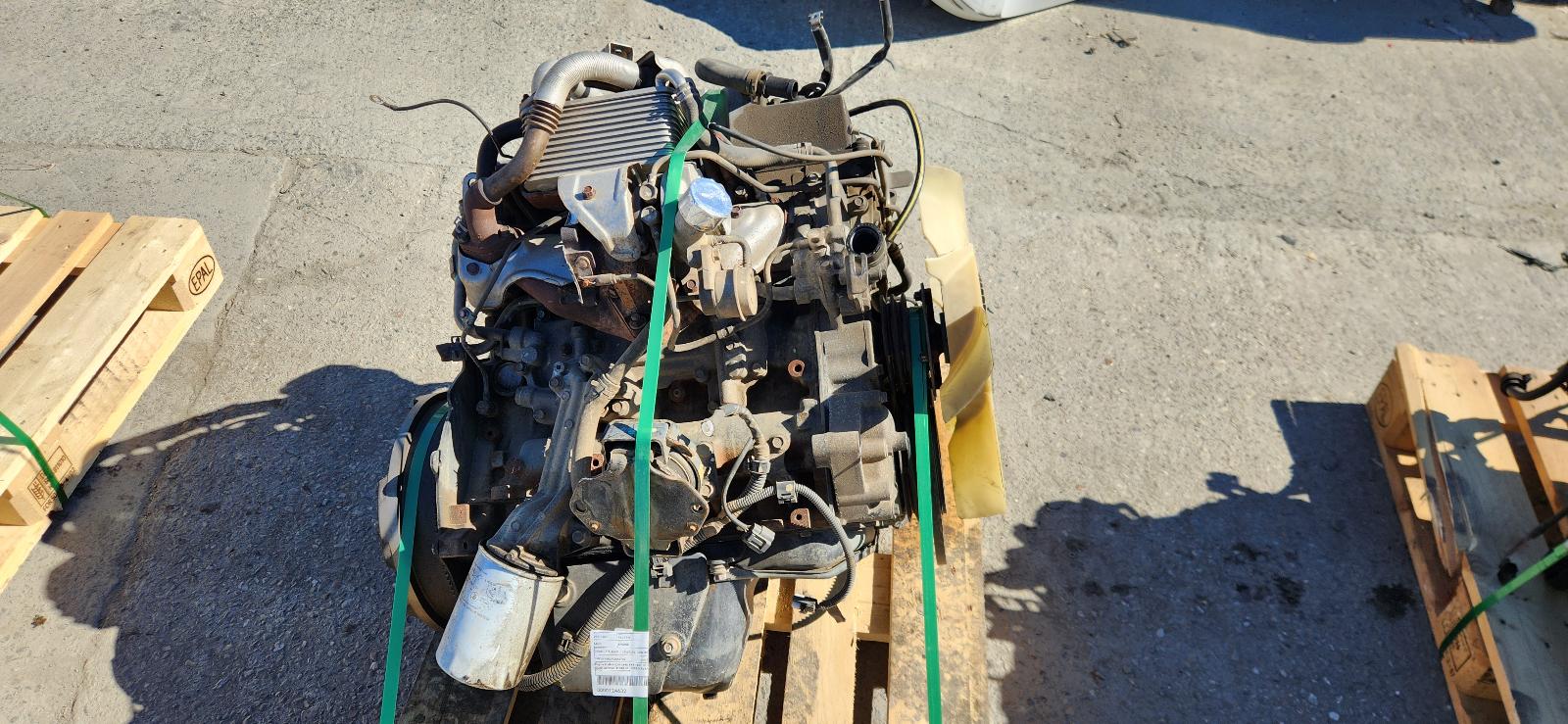 View Auto part Engine Mitsubishi Pajero 2007