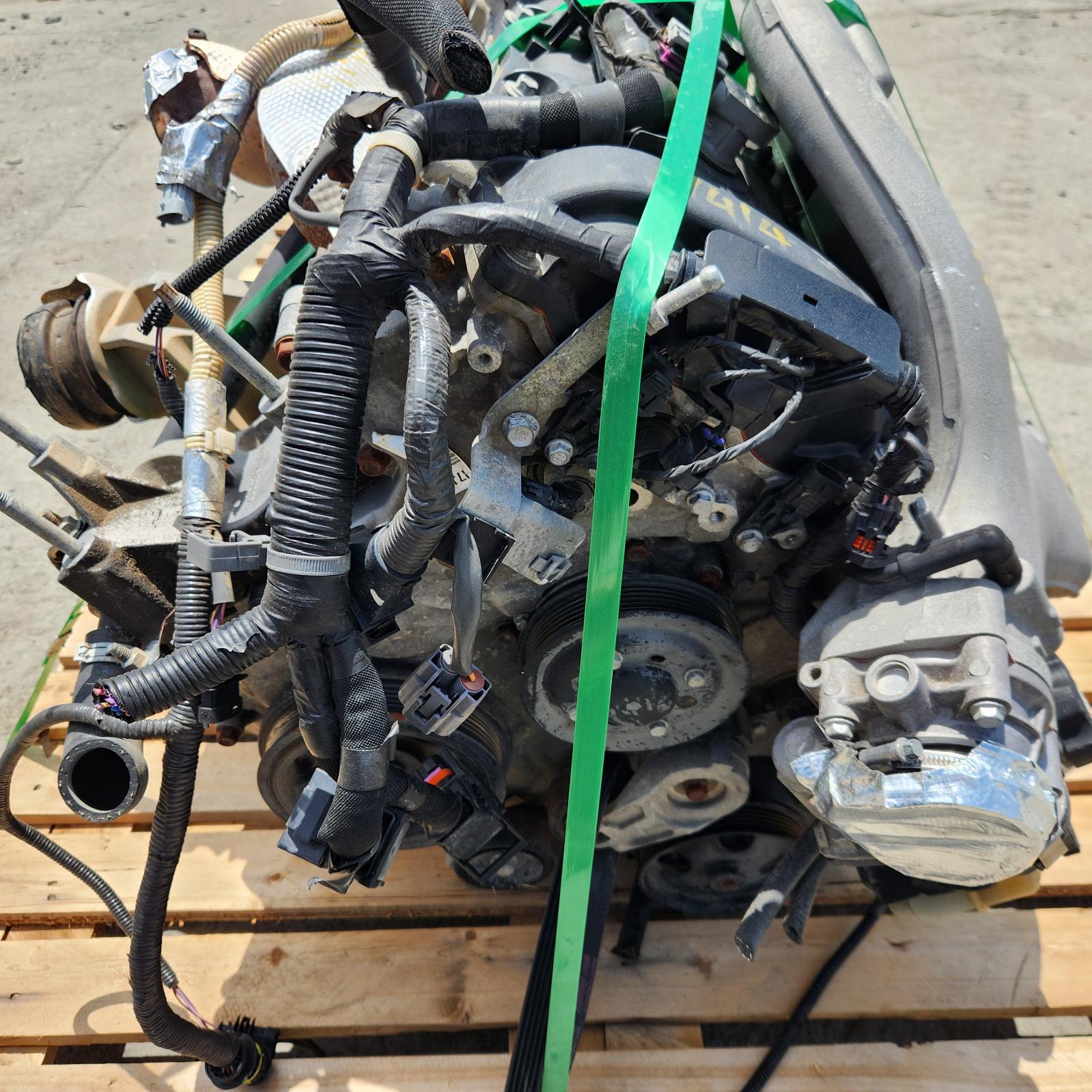 View Auto part Engine Holden Statesman/caprice 2008