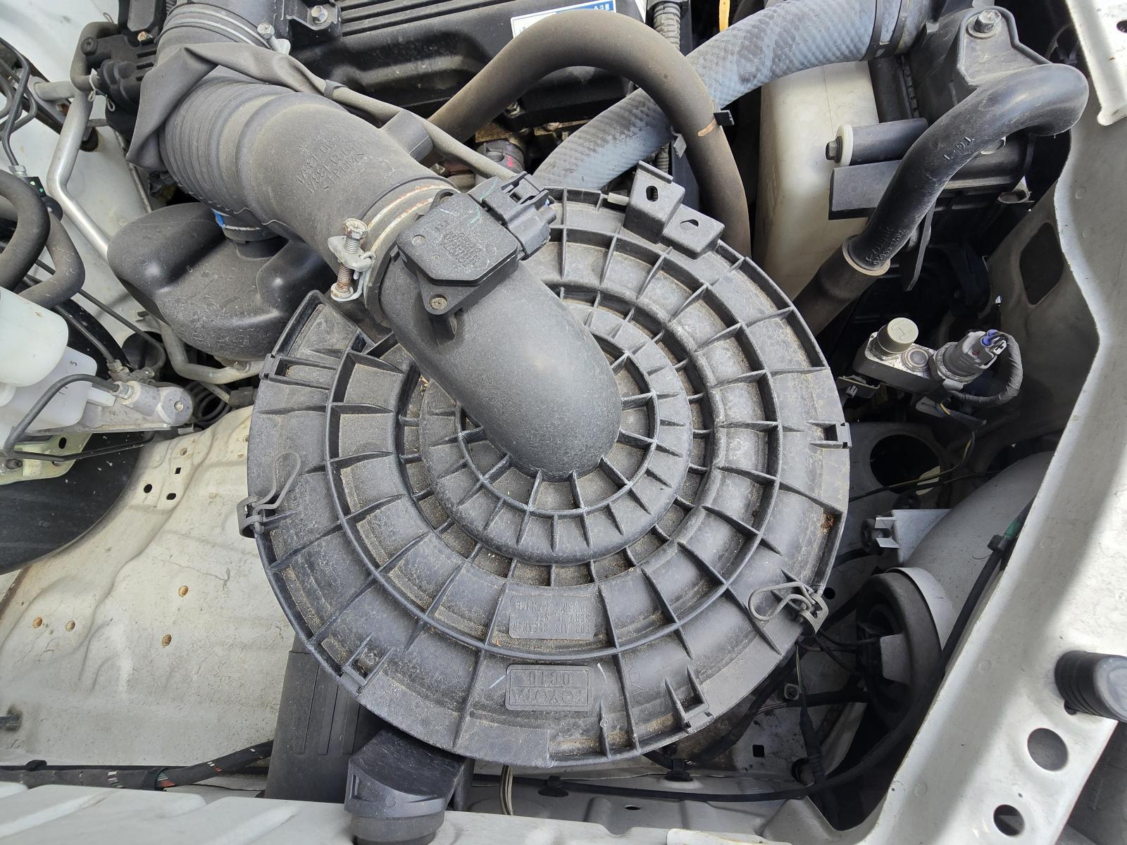 View Auto part Air Cleaner/Box Toyota Hilux 2011