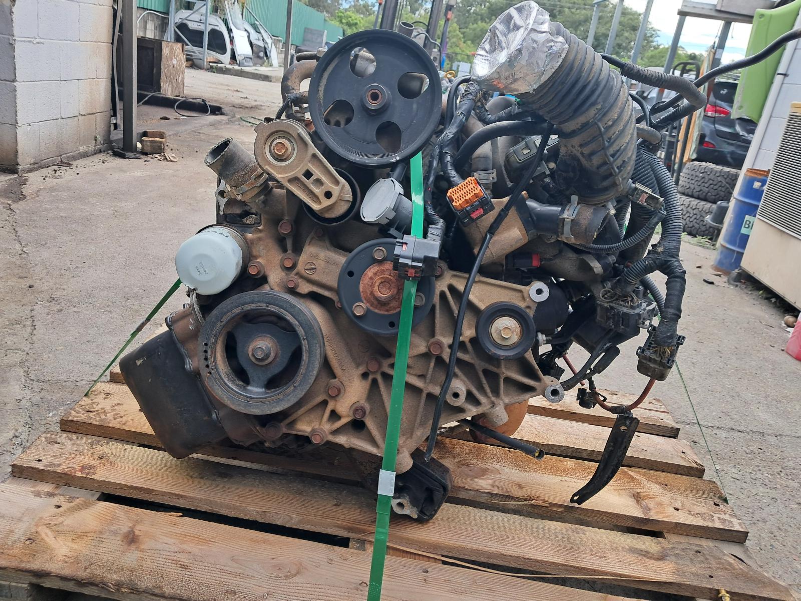 View Auto part Engine Jeep Wrangler 2011