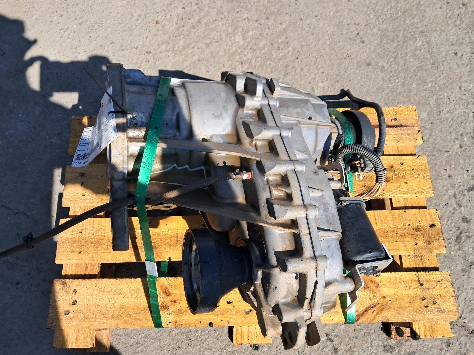 View Auto part Transfer Case Ford Everest 2016