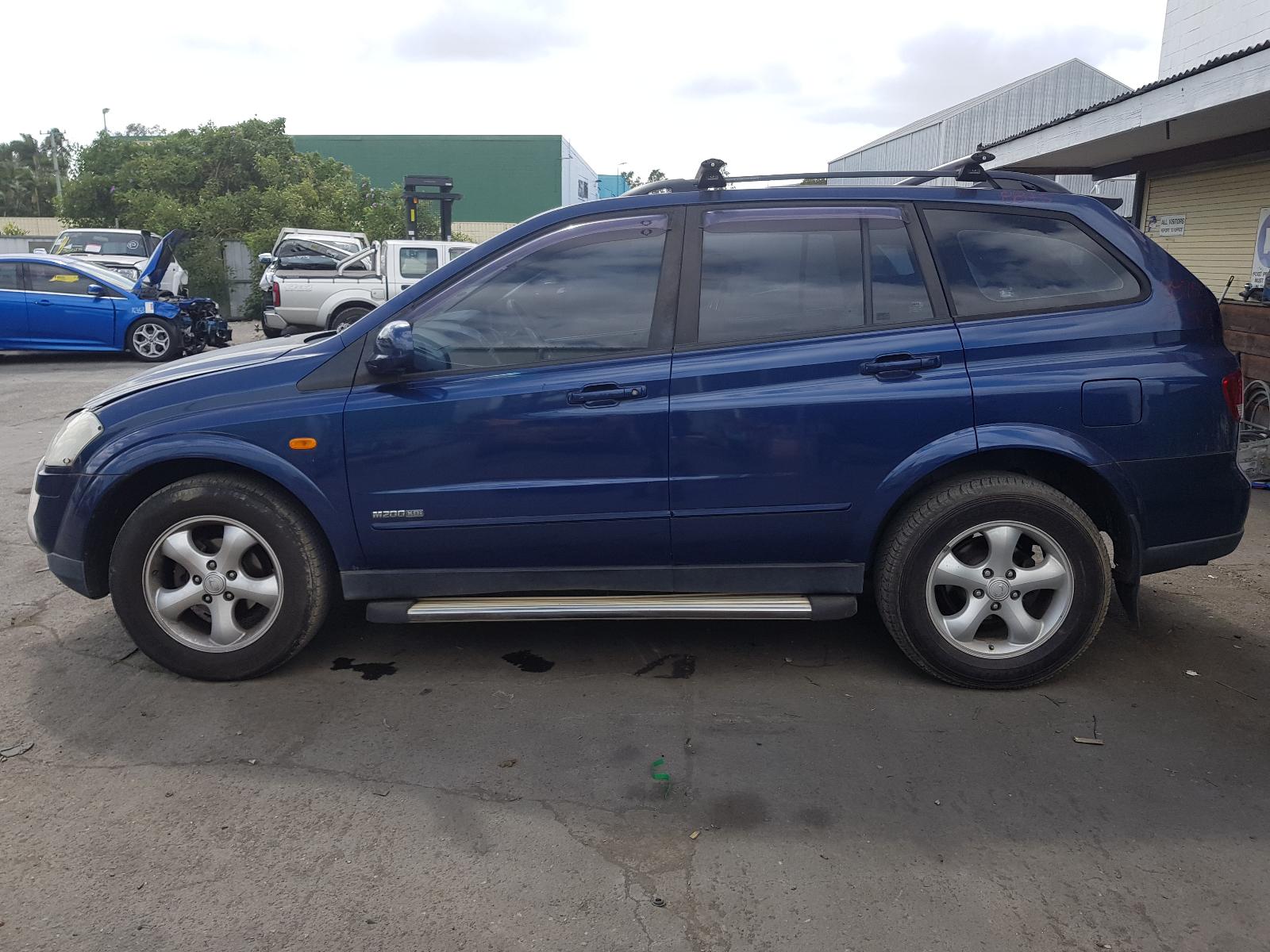 View Auto part Left Indicator/Fog/Side Ssangyong Kyron 2007