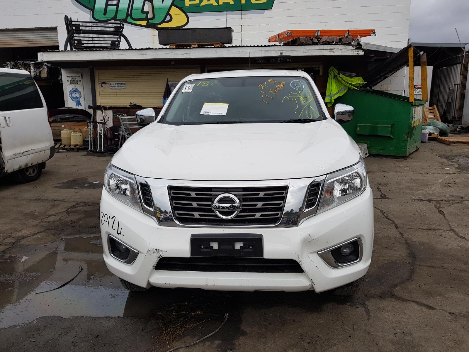 View Auto part Sunvisor Nissan Navara 2017