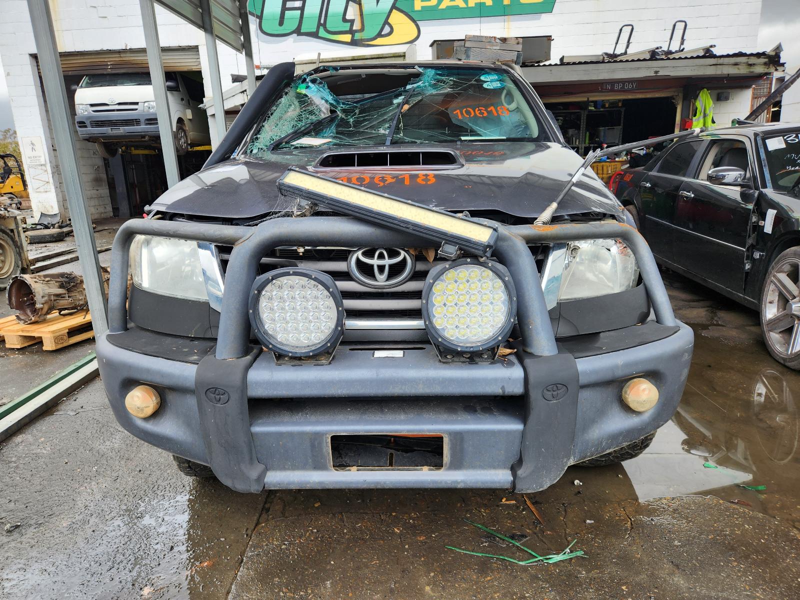 Engine Cover Hilux Toyota 2014