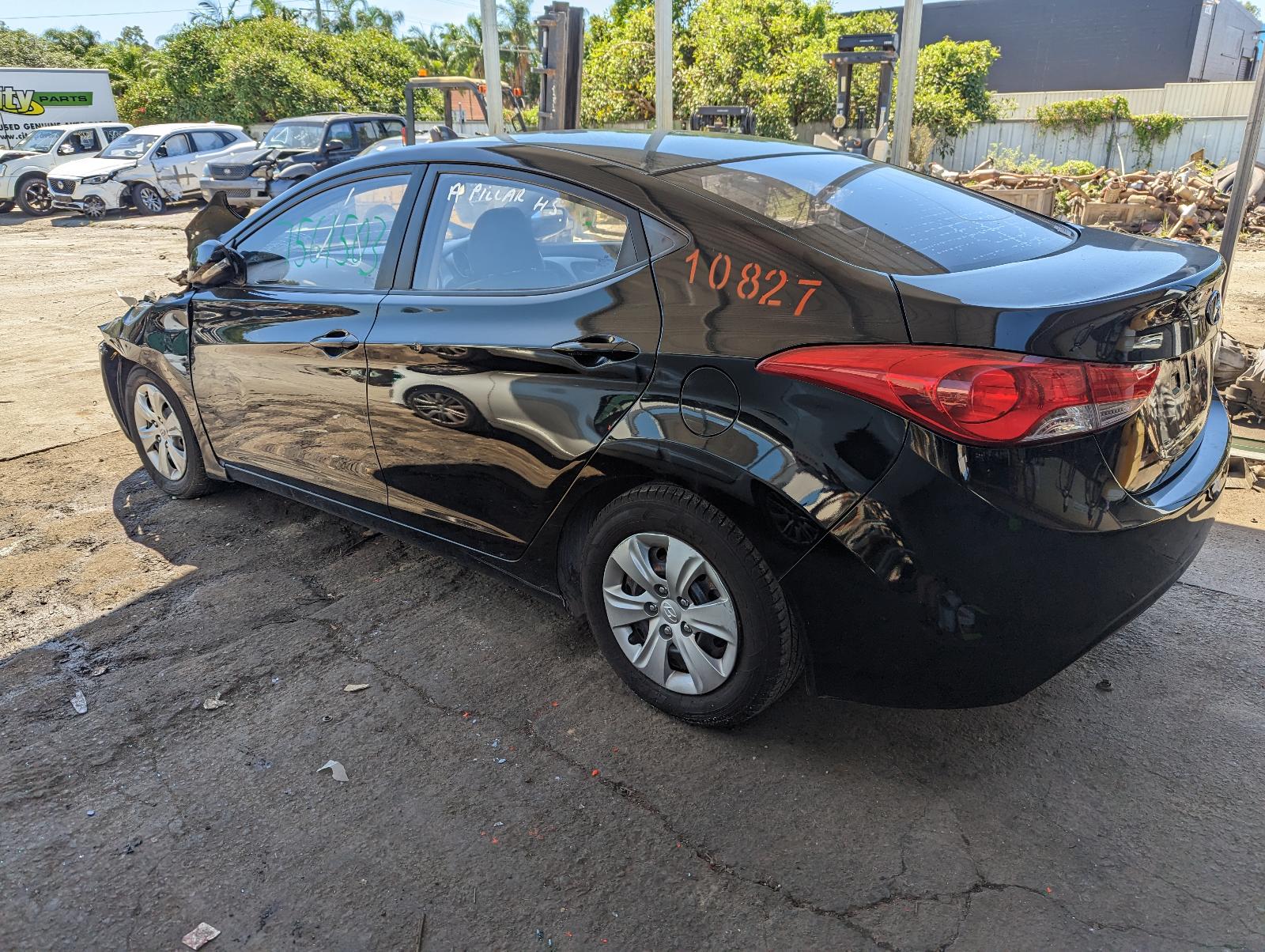 View Auto part Trans/Gearbox Hyundai Elantra 2011