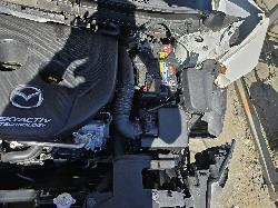 View Auto part Engine Cover Mazda Cx3 2018