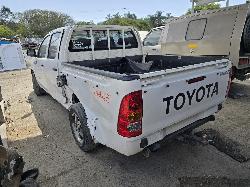 View Auto part 2nd Seat (Rear Seat) Toyota Hilux 2011