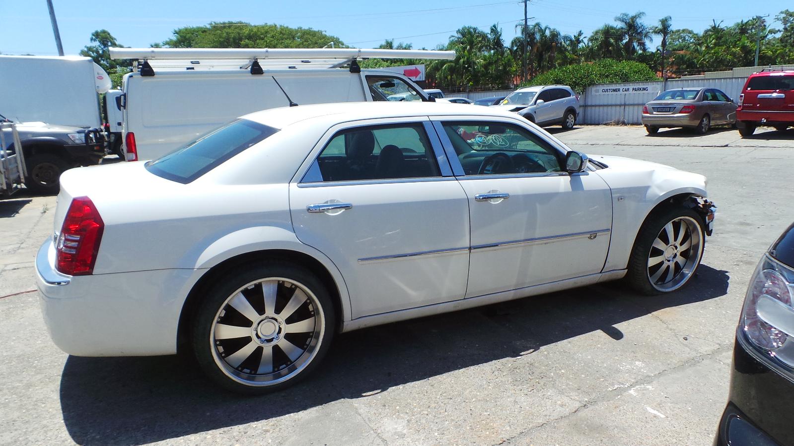 View Auto part Trans/Gearbox Chrysler 300c 2008