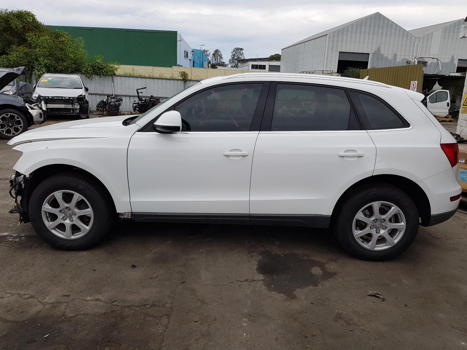 2009 Audi Q5 SPEAKER View Auto part SPEAKER Audi Q5 2009