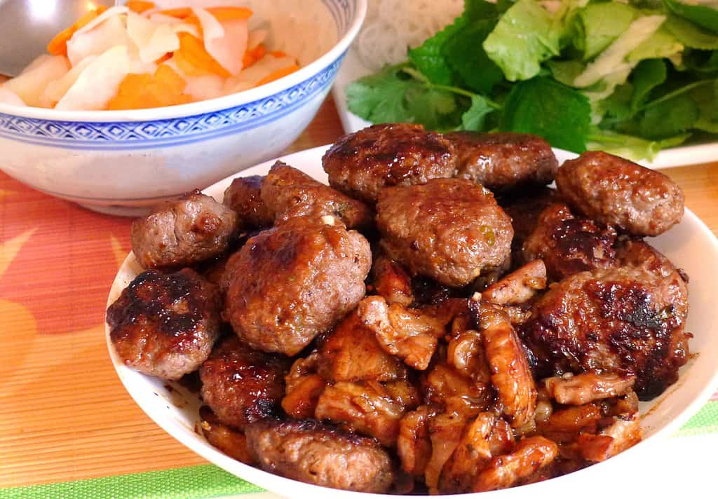 phố ẩm thực hàng mành - ẩm thực hà nội