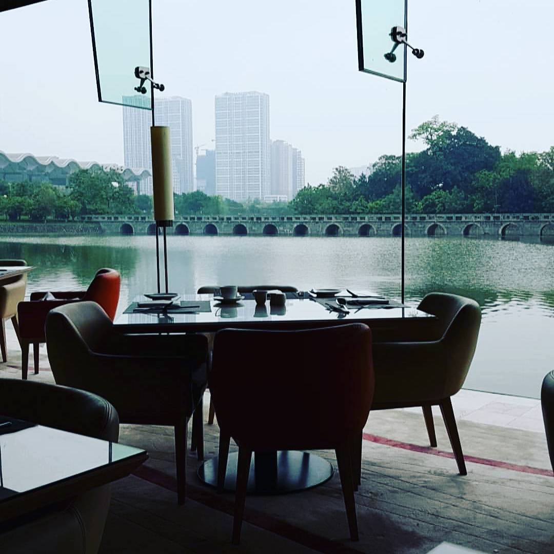 Những quán trà chiều sang chảnh ở Hà Nội 9