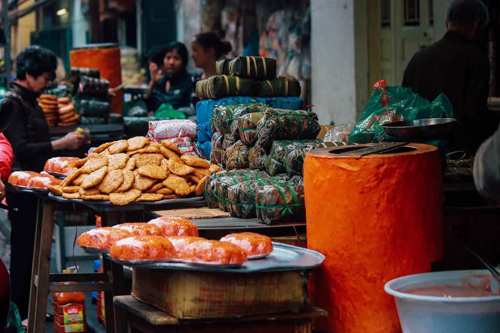 Cảm nhận nét bình dị của Tết Hà Nội trong buổi sớm tinh khôi - Traveloka Golocal 