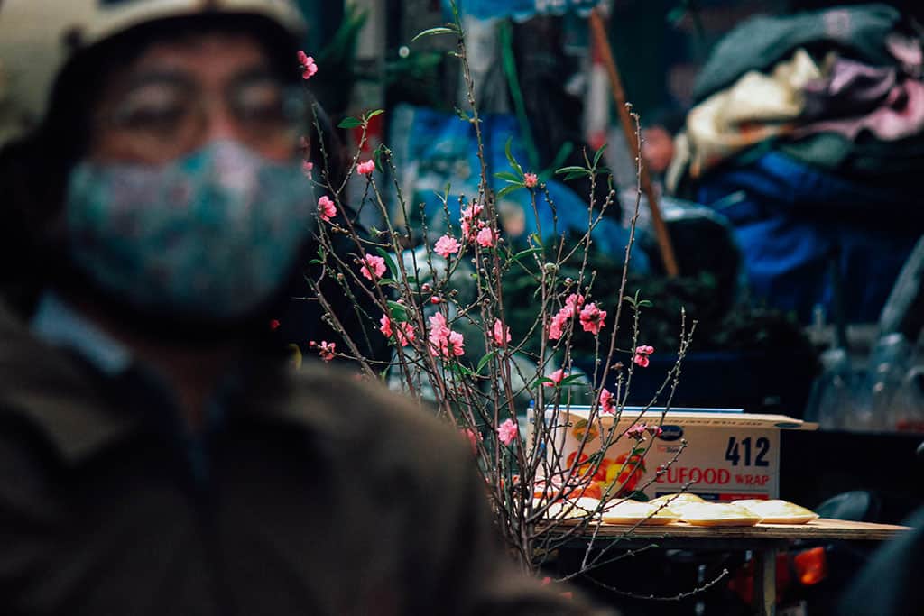 Cảm nhận nét bình dị của Tết Hà Nội trong buổi sớm tinh khôi - Traveloka Golocal 