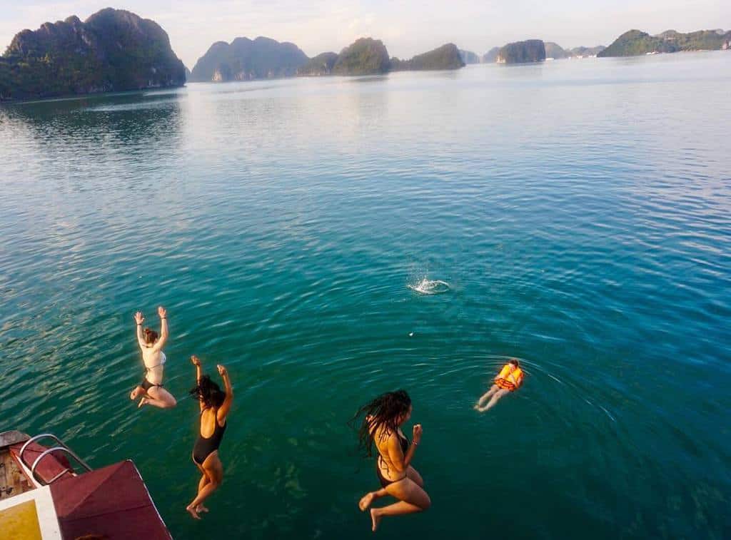 vườn quốc gia cúc phương-vườn quốc gia cát bà