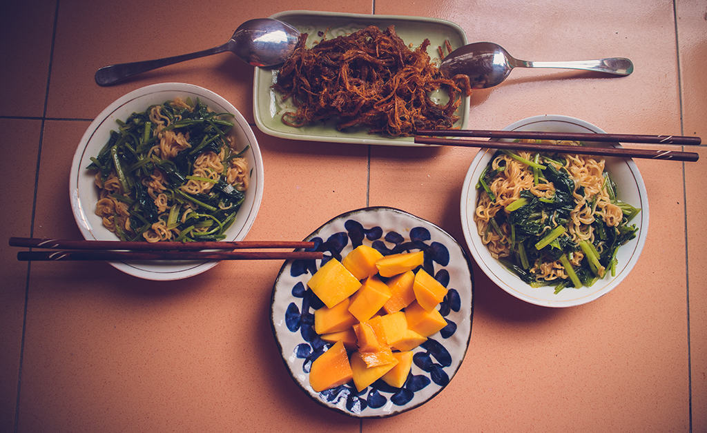 chung cư cũ hà nội-homestay le nid hà nội