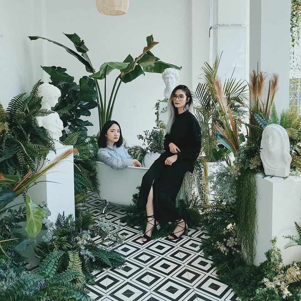 Trill Rooftop Café & Bistro - Quán cà phê đẹp Hà Nội