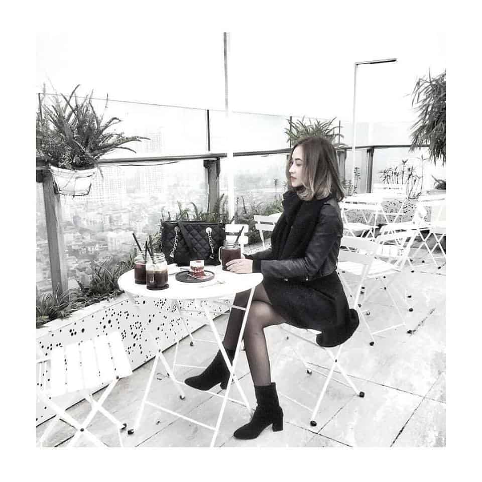 Trill Rooftop Café & Bistro - Quán cà phê đẹp Hà Nội