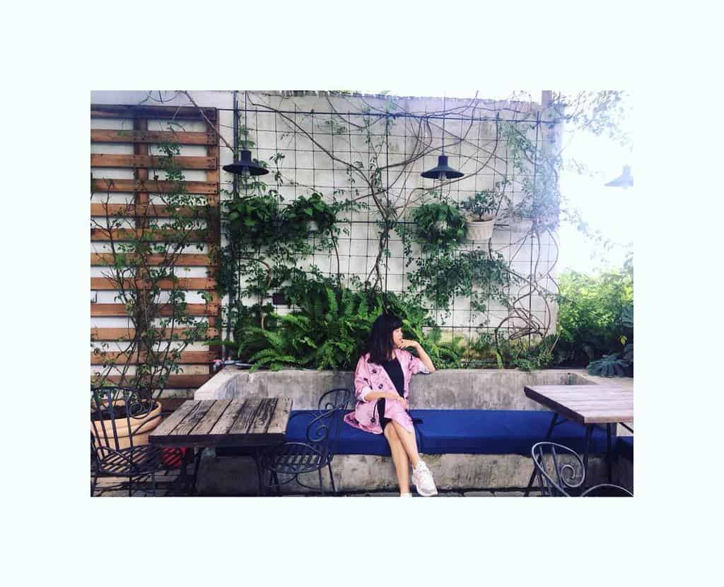 Cup of Tea Café & Bistro - Quán cà phê đẹp Hà Nội 