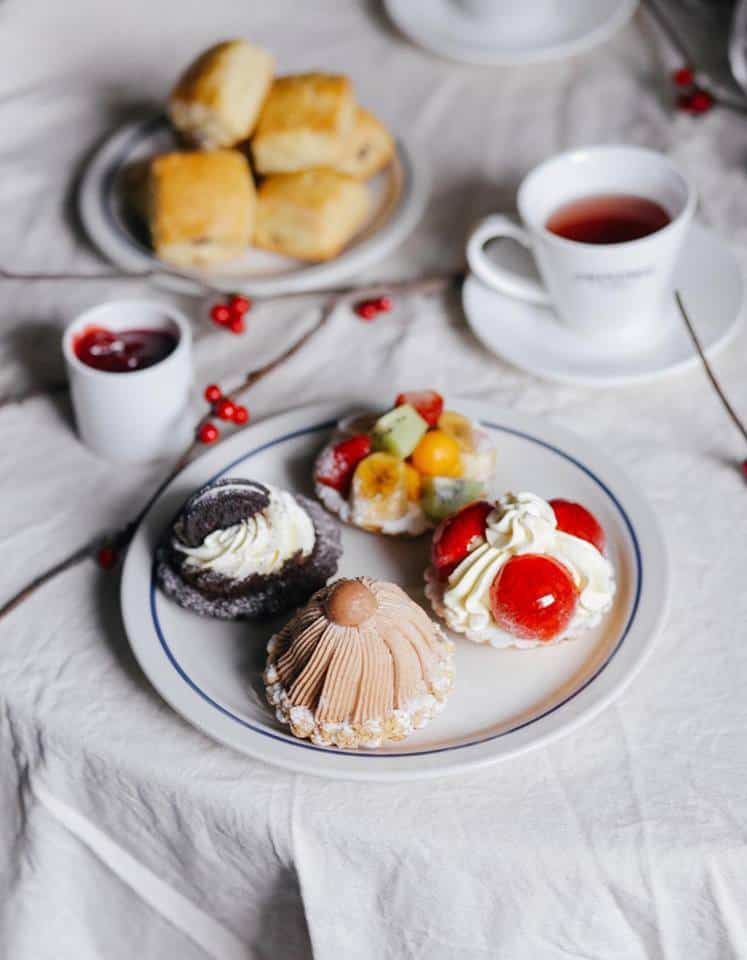 Đừng quên hỏi thức uống nào thì hợp với món bánh tart mà bạn đã chọn nhé. @The Rustics Coffee Shop