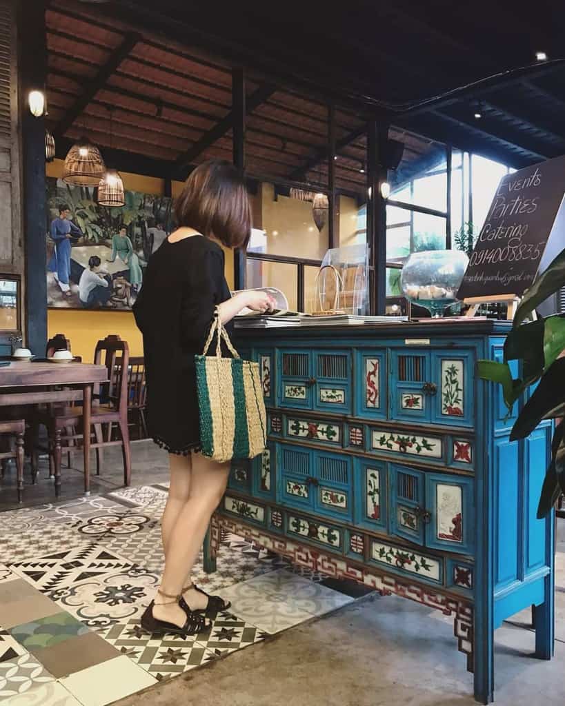 quán bụi-nhà hàng món việt