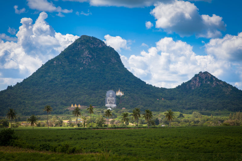 วัดถ้ำเขาปรางค์ - สถานที่เที่ยวในลพบุรี