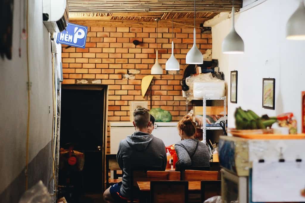 Ẩm thực Hà Nội -bánh mì P